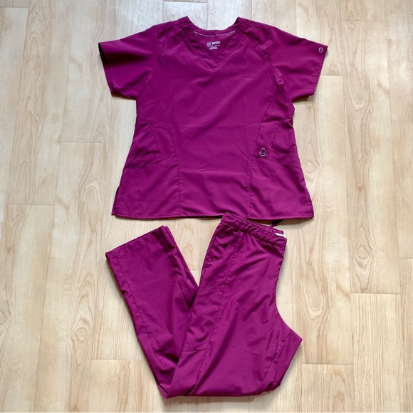 Wink Tops Wink Scrubs Magenta Scrub Set W23 Size Large Poshmark